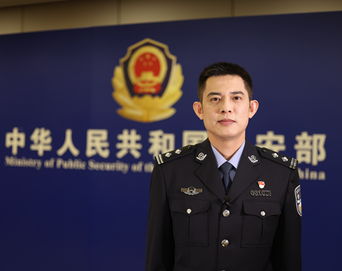 公安部新聞發(fā)言人賈俊強